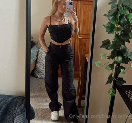 fraayrosefree model nice picture