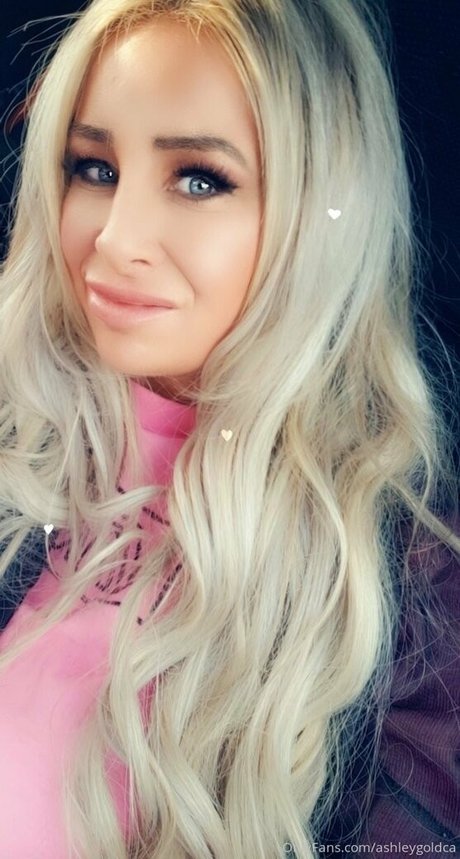 ashleygoldca nude model gallery