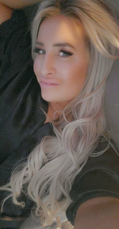 ashleygoldca sexy model archive