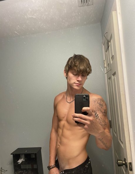 hungodeyfree star nude pic