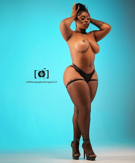 aj1atl pornstar high quality picture