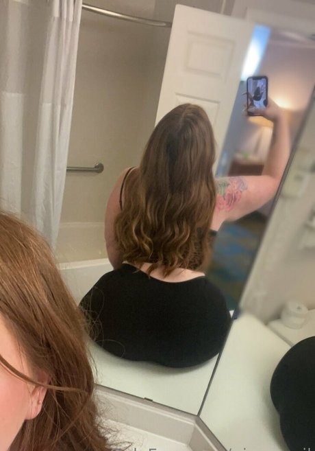 gingerrail naked star images