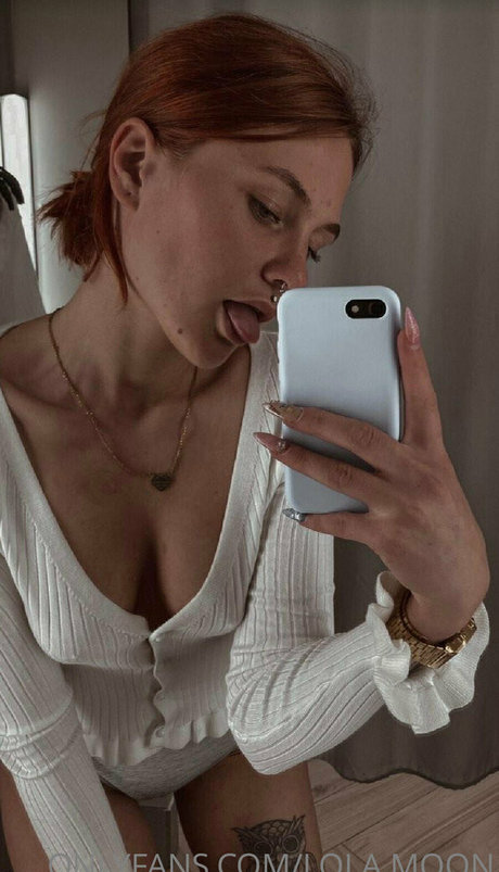 kate777aye top star pics