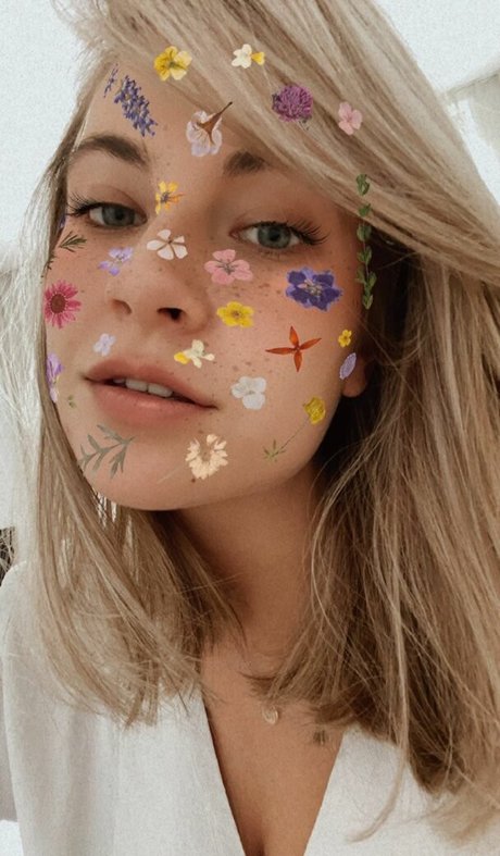 Melina Sophie model xxx pic