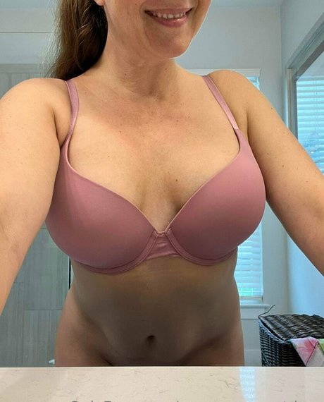 sexynursenextdoor hot actress img