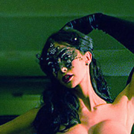 Yasmine Petty adult model image