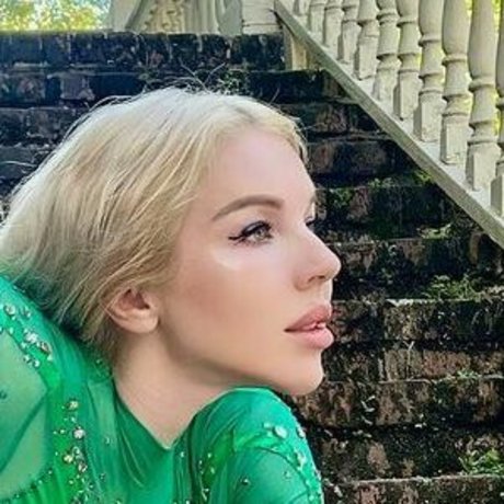 Anna Contortionist star sexy photo