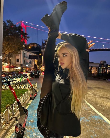 Anna Contortionist best pornstar picture