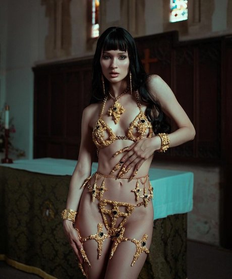 Saich0tic pornstar sexy img