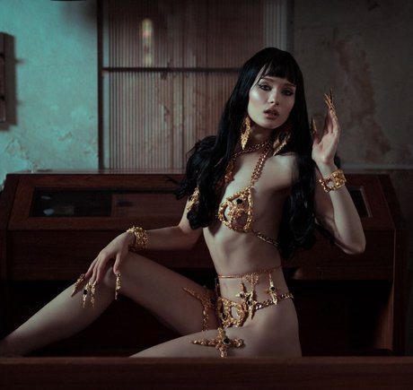 blonde yoga onlyfans beautiful archive