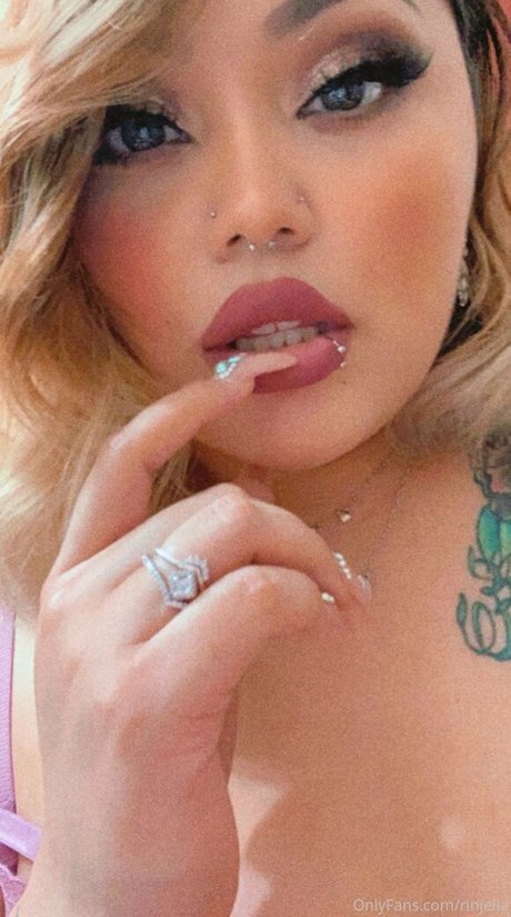 rinjella model top pictures