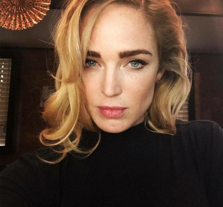 Caity Lotz best actress pic