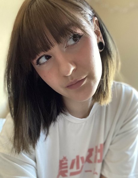 minaluna free pornstar galleries