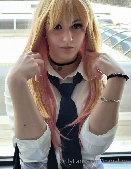 minaluna pornstar hot photo