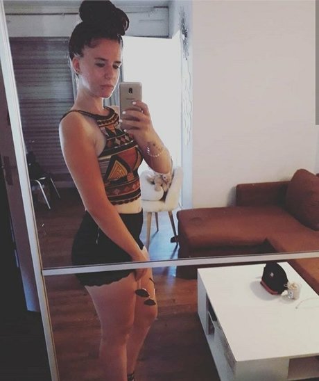 isabellaboth adult actress image