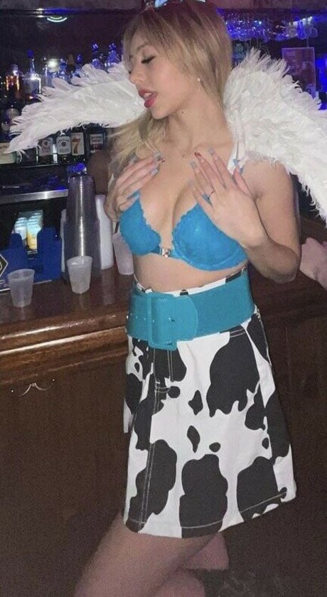 Glossyjocie star nudes pic