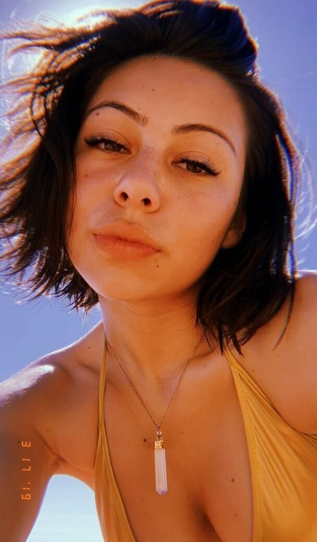 Glossyjocie art model archive