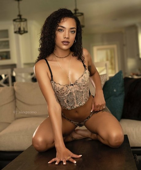 giantess onlyfans art naked photos