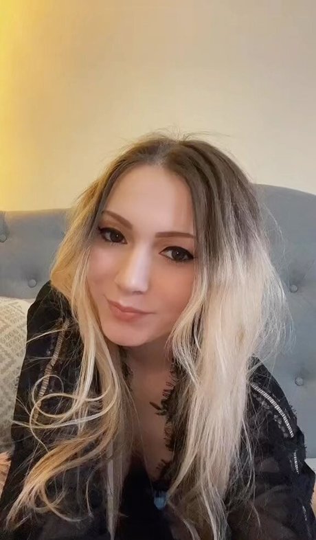 Little Momma free actress archive