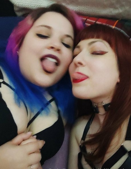 nihilistbabe naked pornstar photo