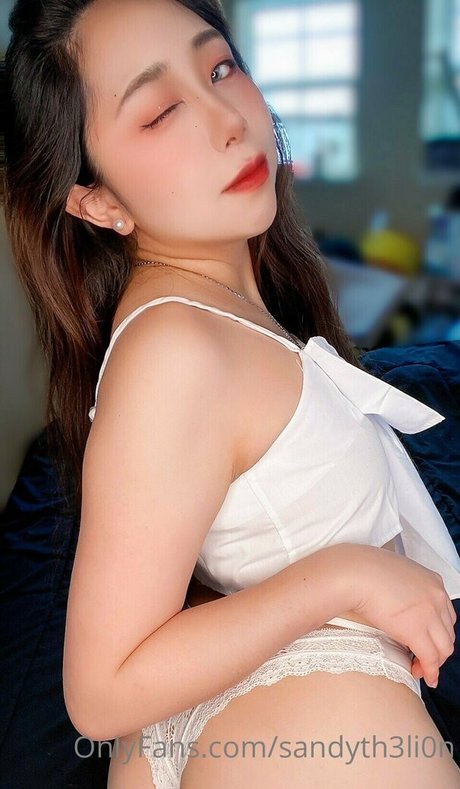 sandyth3li0n model xxx archive