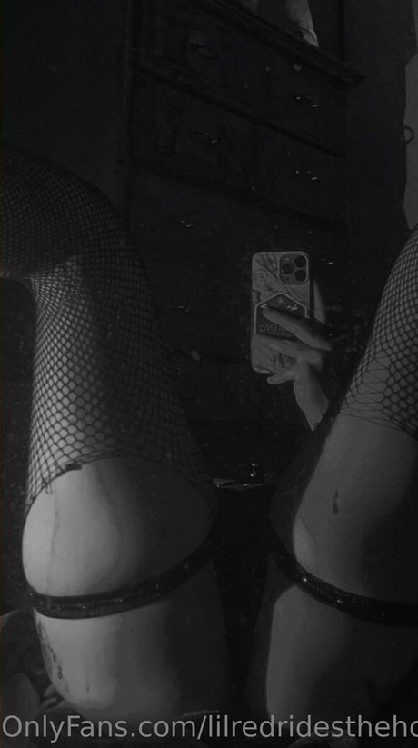 lilredridesthehood beautiful model picture