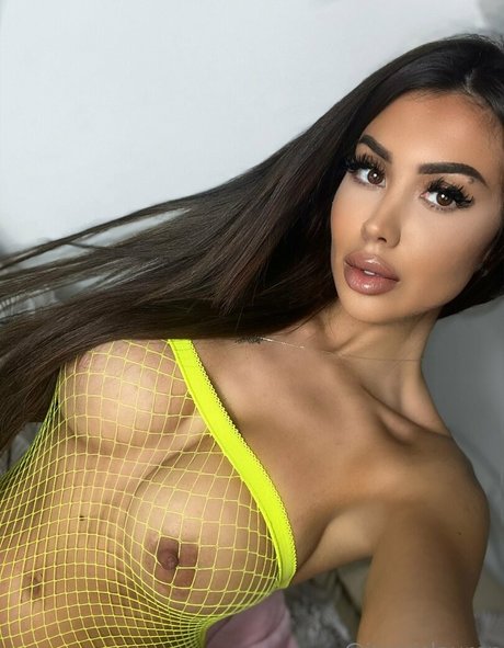 crisdolll pornstar nude archive