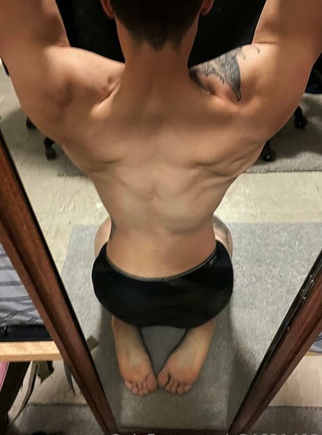 itsreallyyjj model high quality images