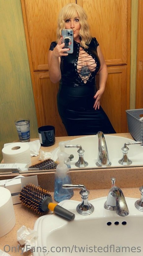 twistedflames star sex archive