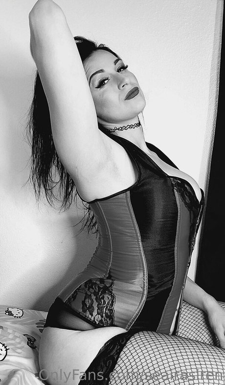 seairasiren pornstar exclusive archive