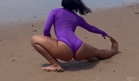 Taynara Cabral star top photo