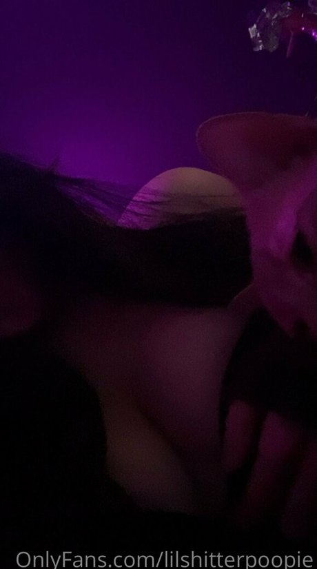 lilshitterpoopie star xxx pics