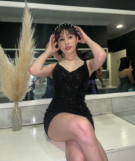 Oriana Kane porn star image