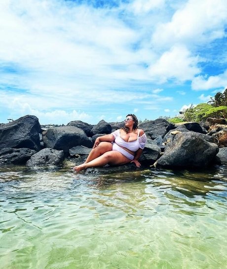 Nicole Denise Johansson star pornographic pictures