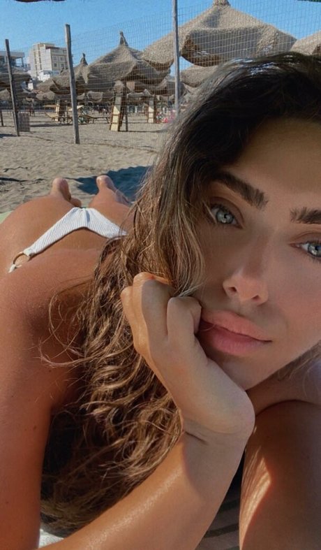 Ylenia Bevelacqua nudes actress picture