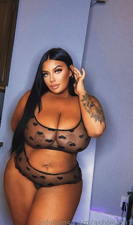 ashbovaxo top actress photo