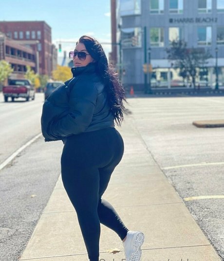 ashbovaxo nice actress images