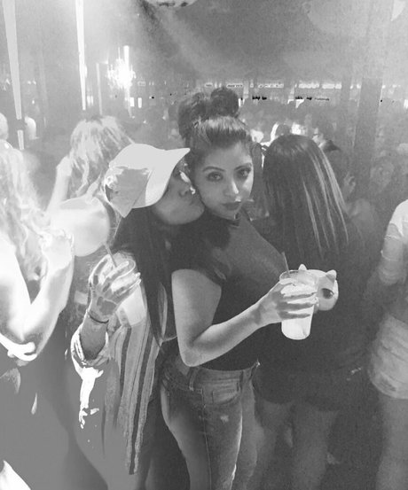 Sadd Pup model nude gallery