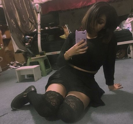 Sadd Pup pornstar erotic image