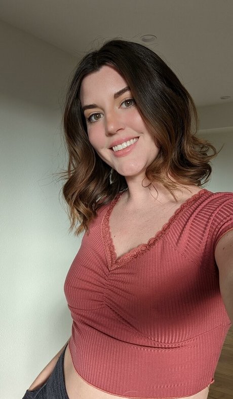 Kayla Summer sexy model image