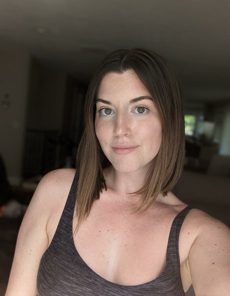 Kayla Summer exclusive actress pictures