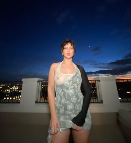 Nathy Peluso model sex photo