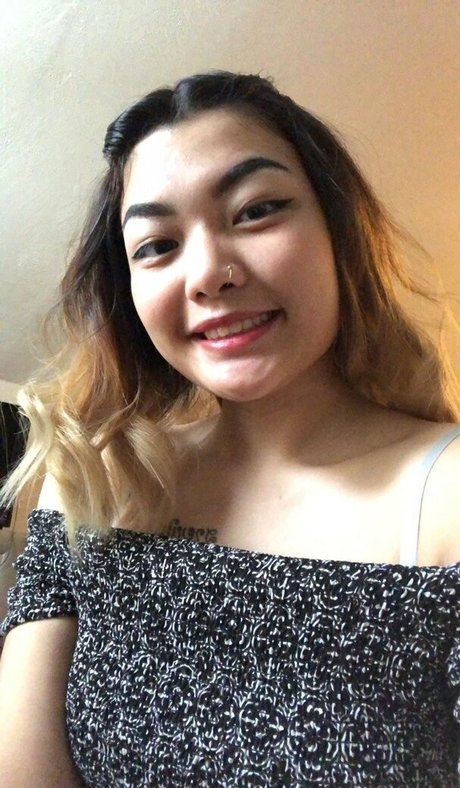 sunisa bby perfect actress pictures