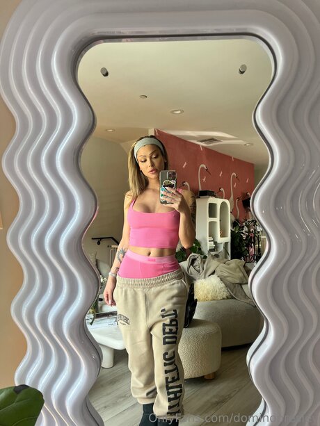 dominopresley hot star gallery