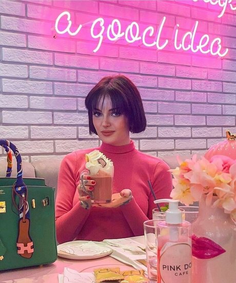 Heartpathetic xxx star picture