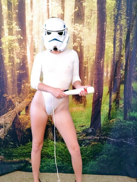 lilyevansmfc model exclusive photo