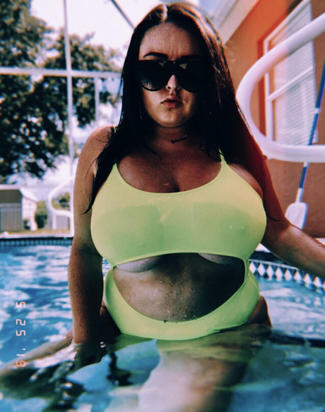 Gabb Ferraro hd pornstar img