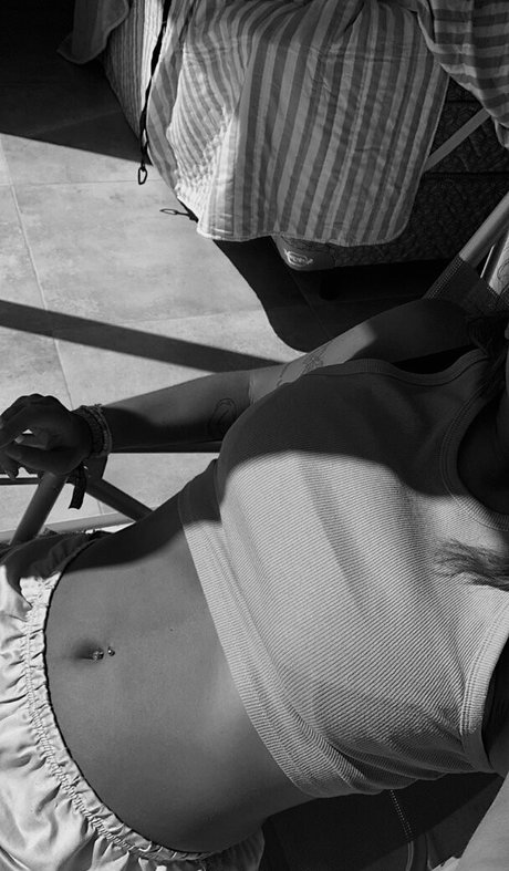 belonly model exclusive gallery