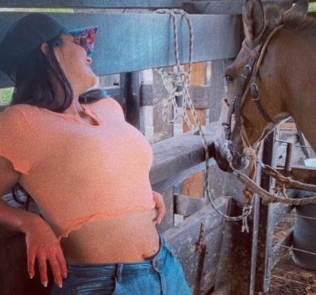 Gabriela Batista Torres high quality model photos