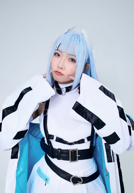 Reakami star hot photos